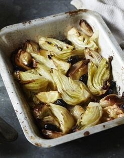 Roasted fennel and shallots with lemon and olives