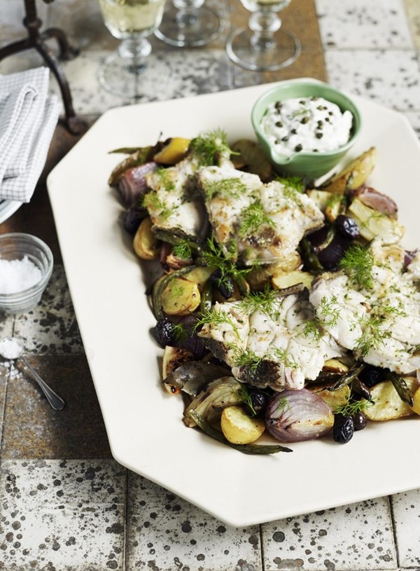 Roasted fish with potatoes and fennel