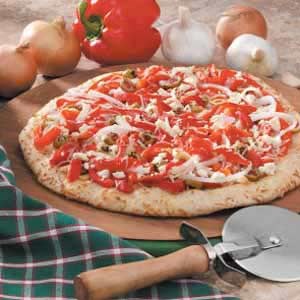 Roasted garlic and pepper pizza