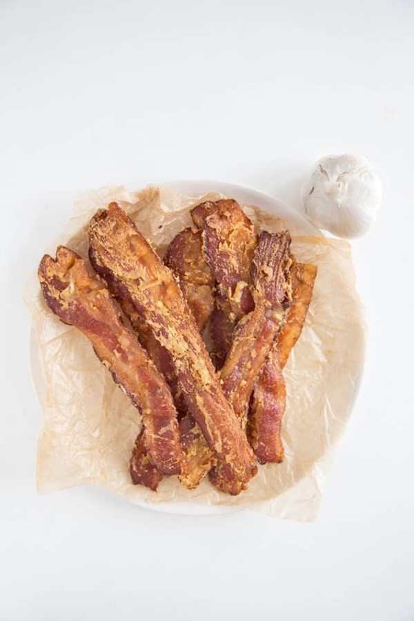 Roasted garlic bacon