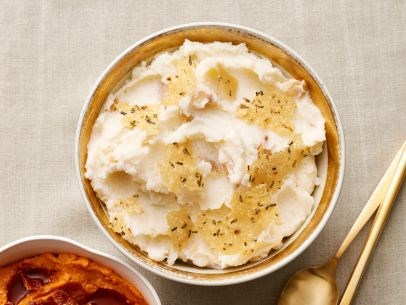 Roasted garlic-Parmesan mashed potatoes