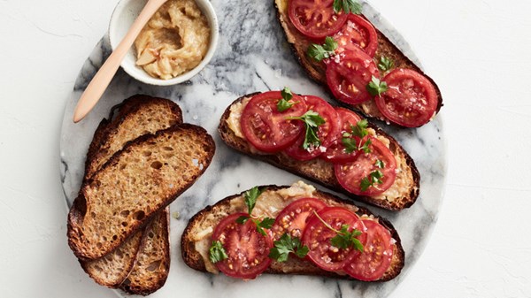 Roasted-garlic toast