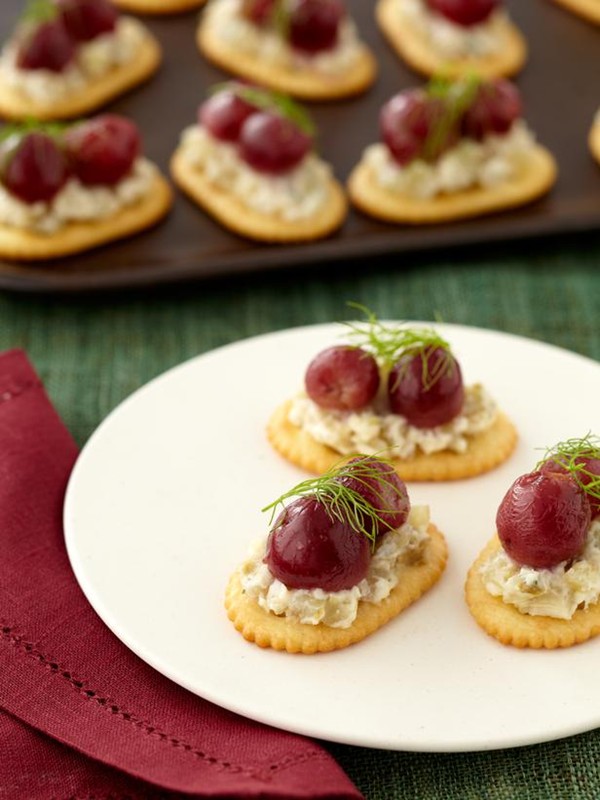 Roasted grapes and caramelized fennel mascarpone