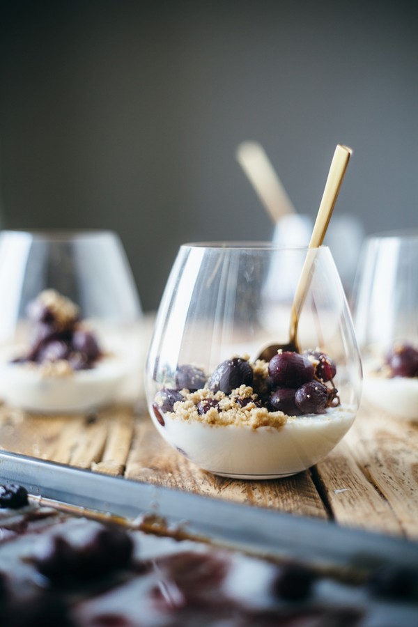 Roasted grapes with sweet labneh