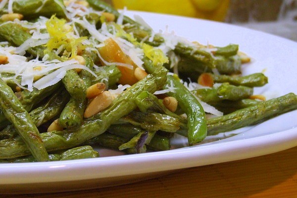 Roasted green beans with lemon, pine nuts & Parmigiano