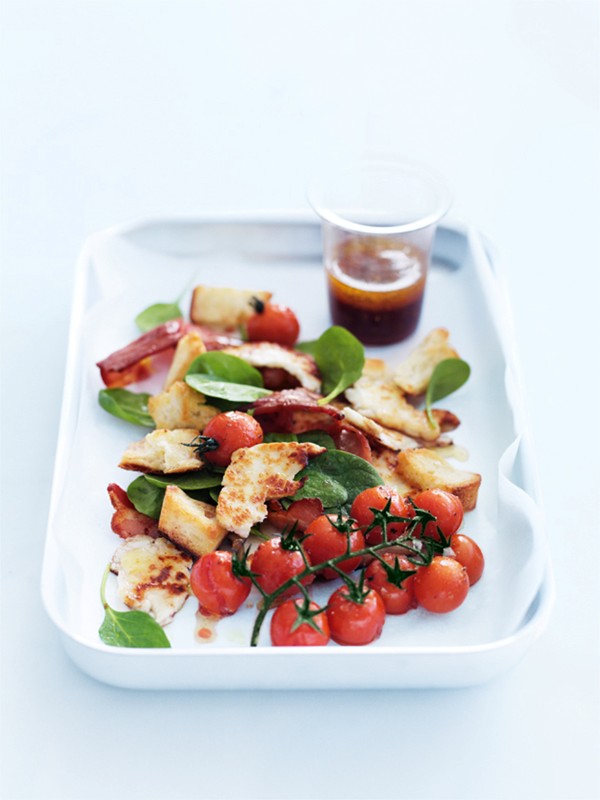 Roasted haloumi, bacon and tomato salad