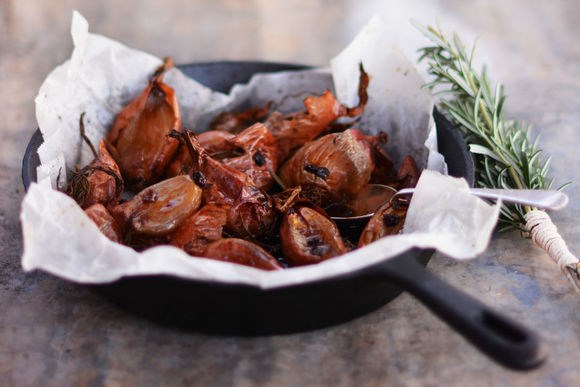 Roasted honey and vino cotto shallots with currants and rosemary