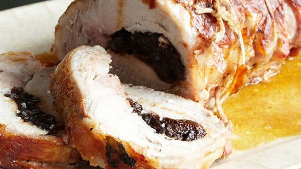 Roasted loin of pork stuffed with prunes (Arrosto di maiale alla prugne)