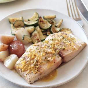 Roasted mahi mahi with citrus vinaigrette 