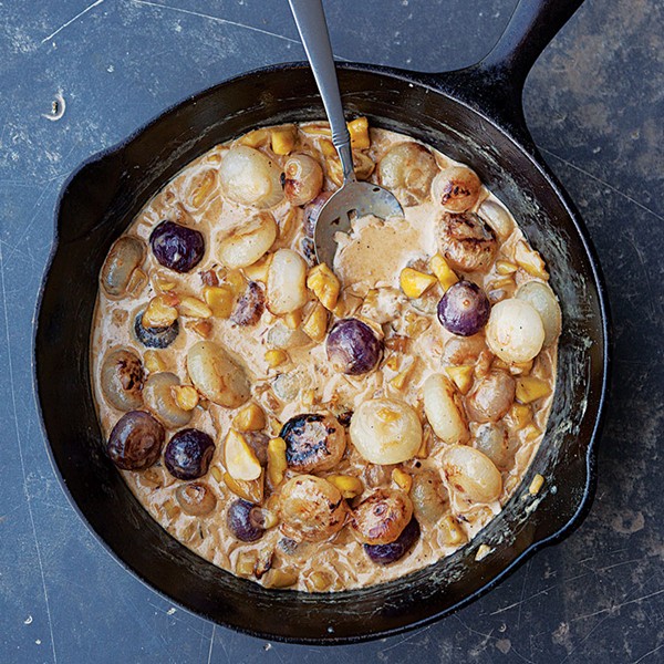 Roasted onion and chestnut compote