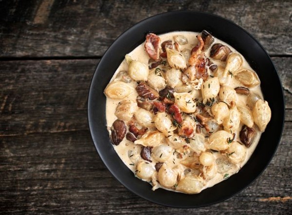 Roasted onion and chestnut compote