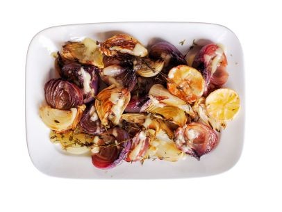 Roasted onions with lemon