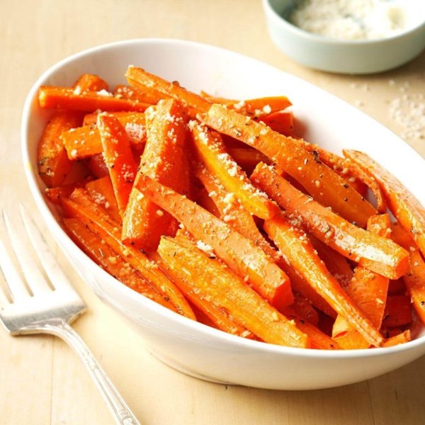 Roasted Parmesan carrots