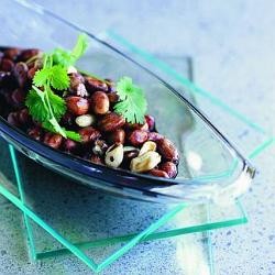 Roasted peanuts in black vinegar
