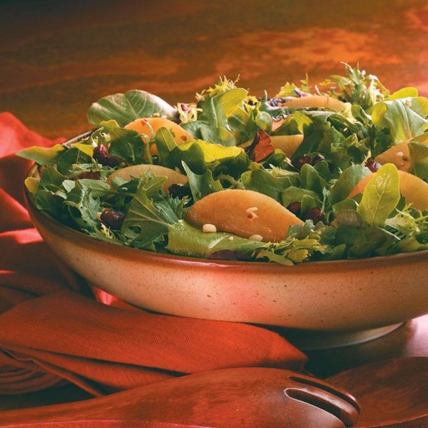 Roasted pear salad