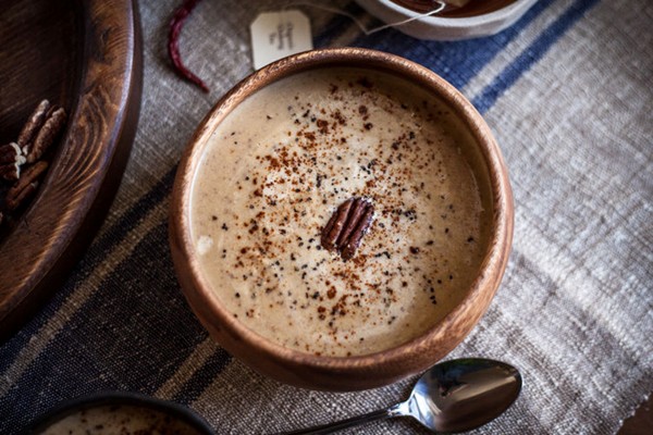 Roasted pecan and acorn squash soup