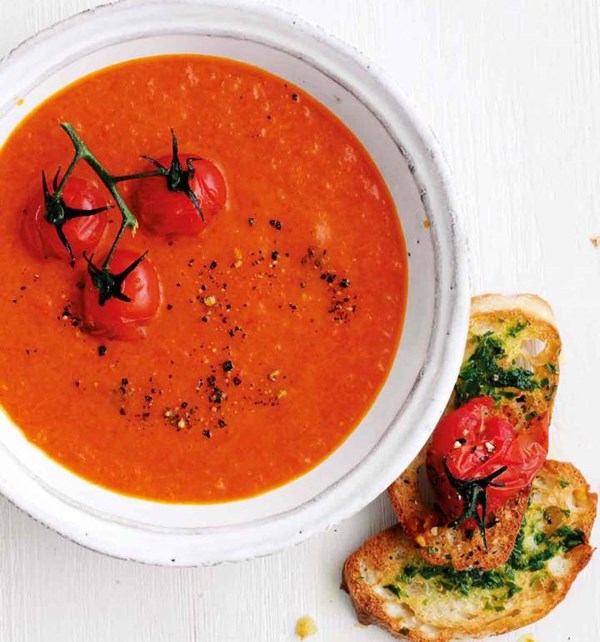 Roasted pepper and tomato soup
