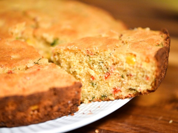 Roasted pepper cornbread