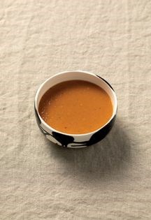 Roasted pepper, lentil & thyme [soup]