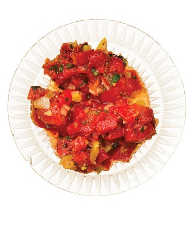 Roasted pepper salad (Mechwiya)