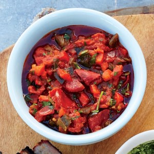 Roasted pepper-tomato relish