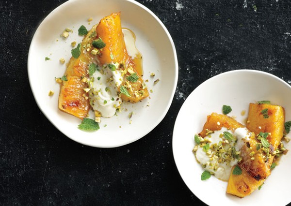Roasted pineapple with honey and pistachios