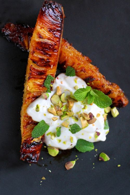 Roasted pineapple with honey and pistachios