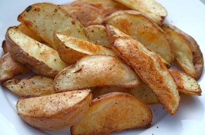 Roasted potato wedges