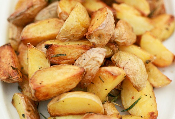 Roasted potatoes on the grill