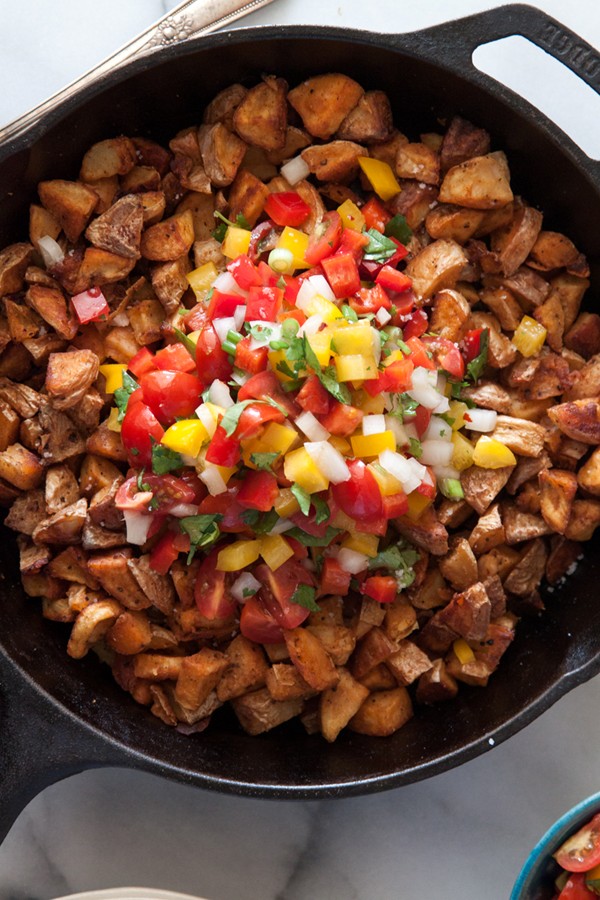 Roasted potatoes with pebre