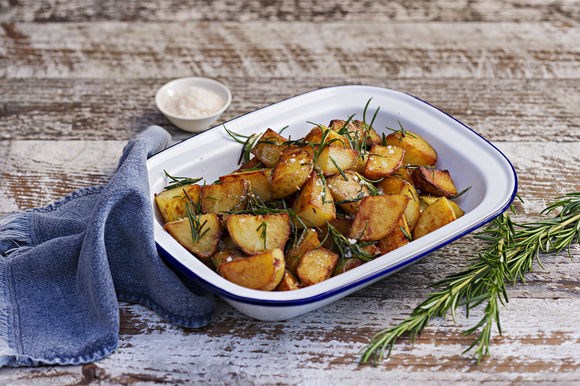 Roasted potatoes with rosemary