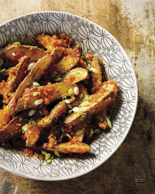 Roasted potatoes with tomato and red chili sambal