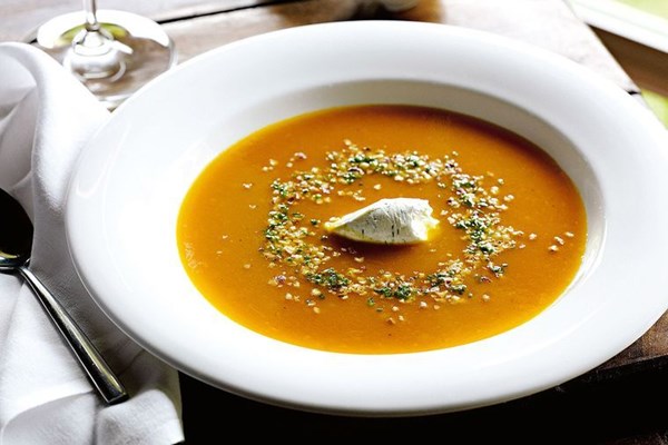 Roasted pumpkin & ginger soup