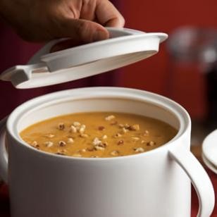 Roasted pumpkin-apple soup
