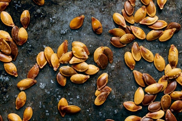 Roasted pumpkin seeds