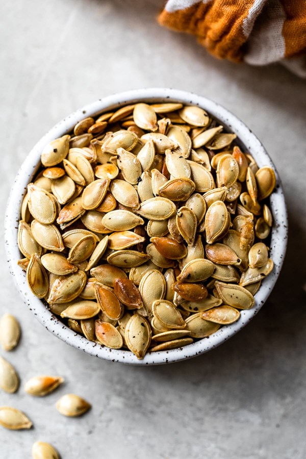 Roasted pumpkin seeds