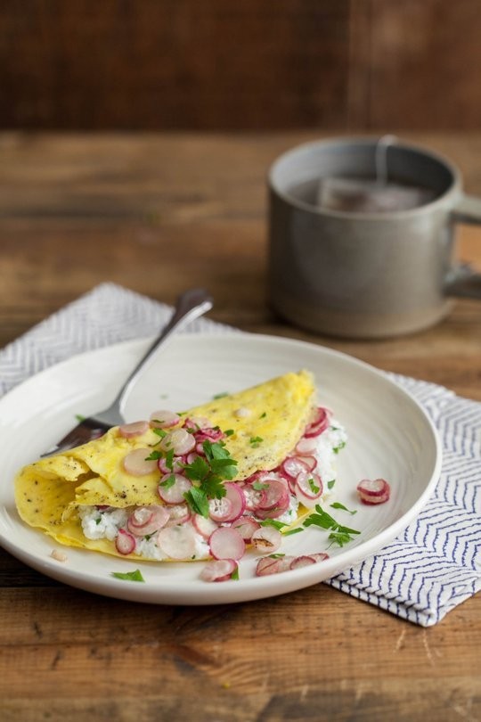 Roasted radish and herbed ricotta omelet