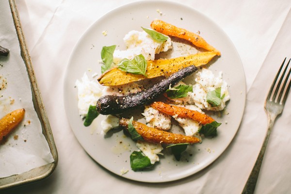 Roasted rainbow carrots with mozzarella