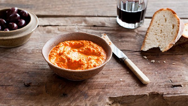 Roasted red capsicum dip