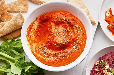 Roasted red pepper & chilli dip