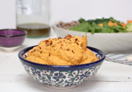 Roasted red pepper and paprika hummus