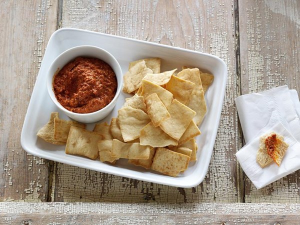 Roasted red pepper and walnut dip (Muhammara)