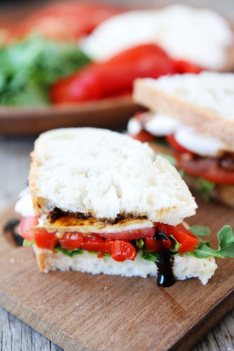 Roasted red pepper, arugula, and mozzarella sandwich 