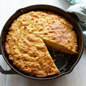 Roasted red pepper corn bread