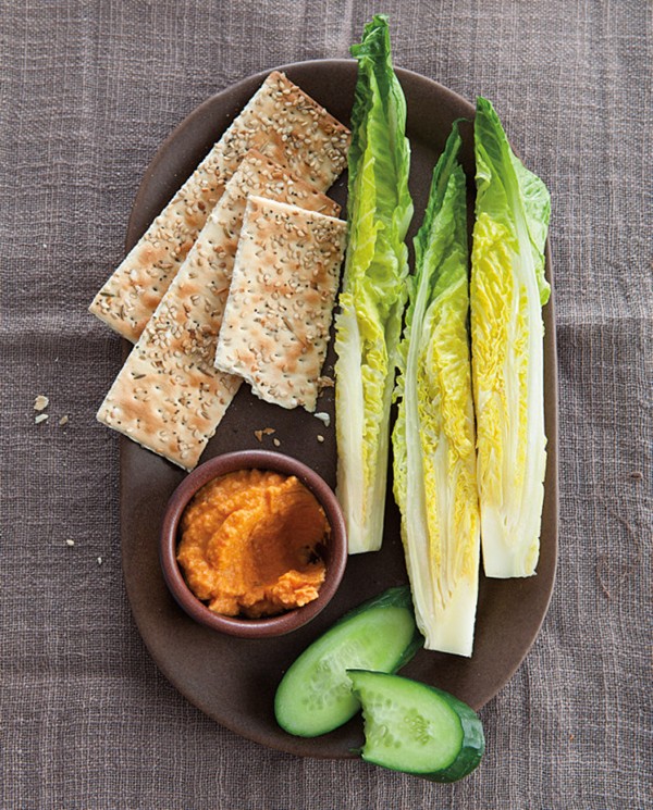 Roasted red pepper hummus