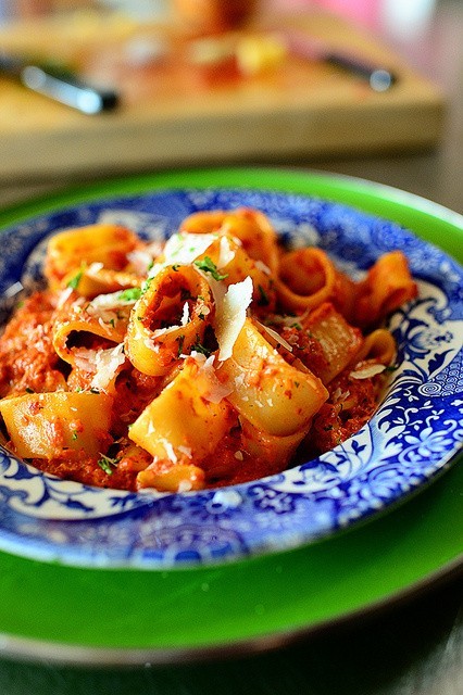 Roasted red pepper pasta