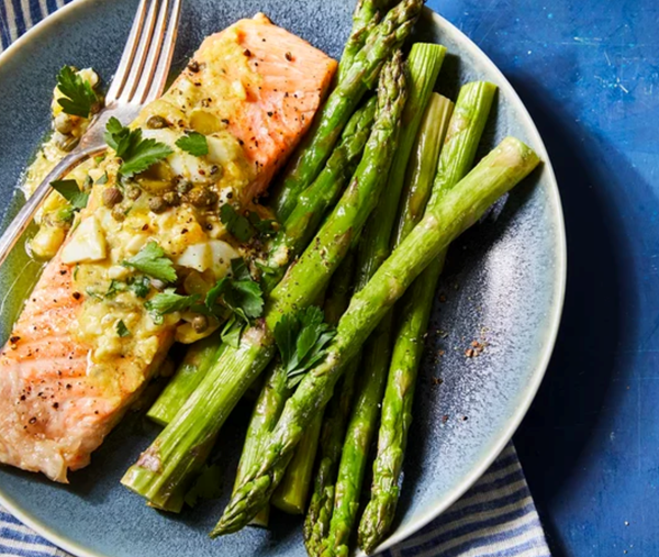 Roasted salmon & asparagus with sauce gribiche