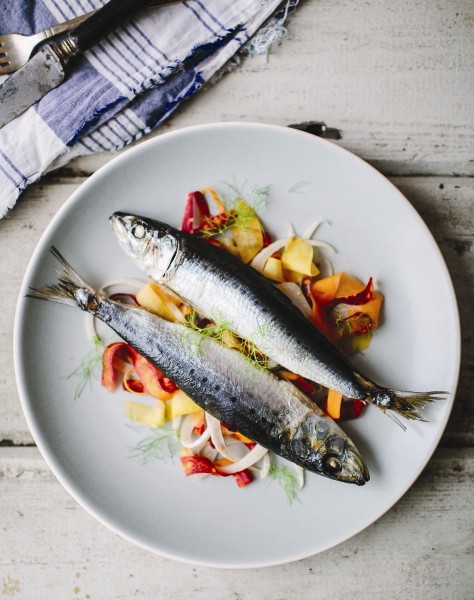 Roasted sardines with carrot fennel slaw