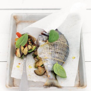 Roasted sea bream with mixed vegetables (Sarago imbottito di verdure miste)