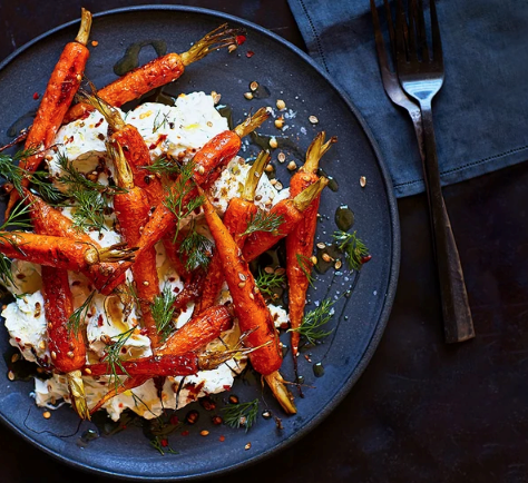 Roasted spiced carrots & labneh